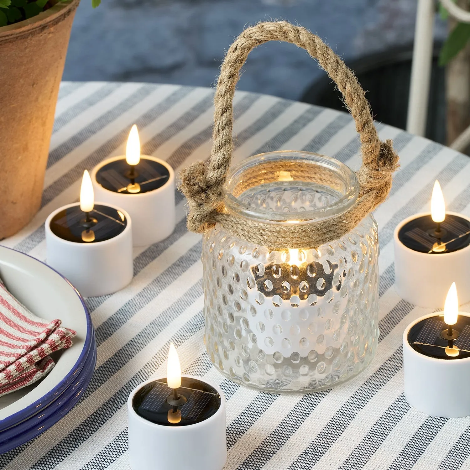 6 Solar TruGlow® LED Tealights