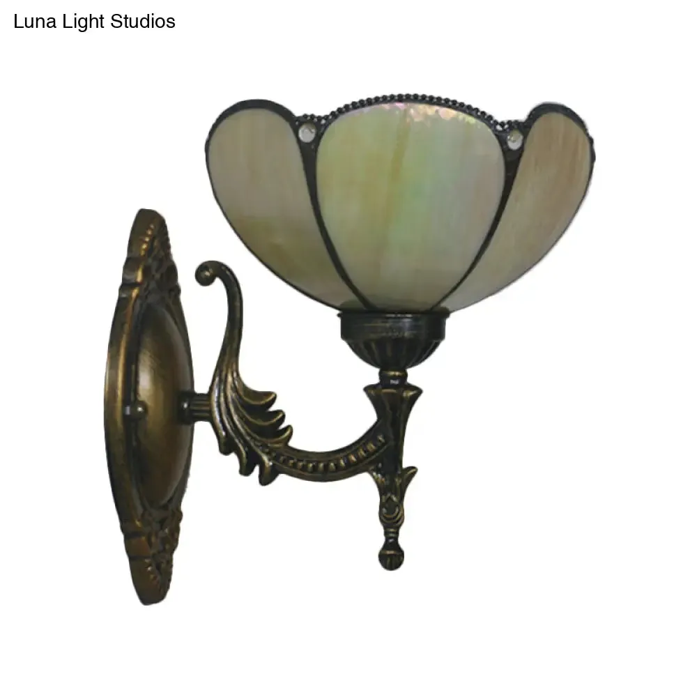 Mediterranean Brass Wall Sconce – Elegant Geometry Cut Glass Shade for Corridor Lighting