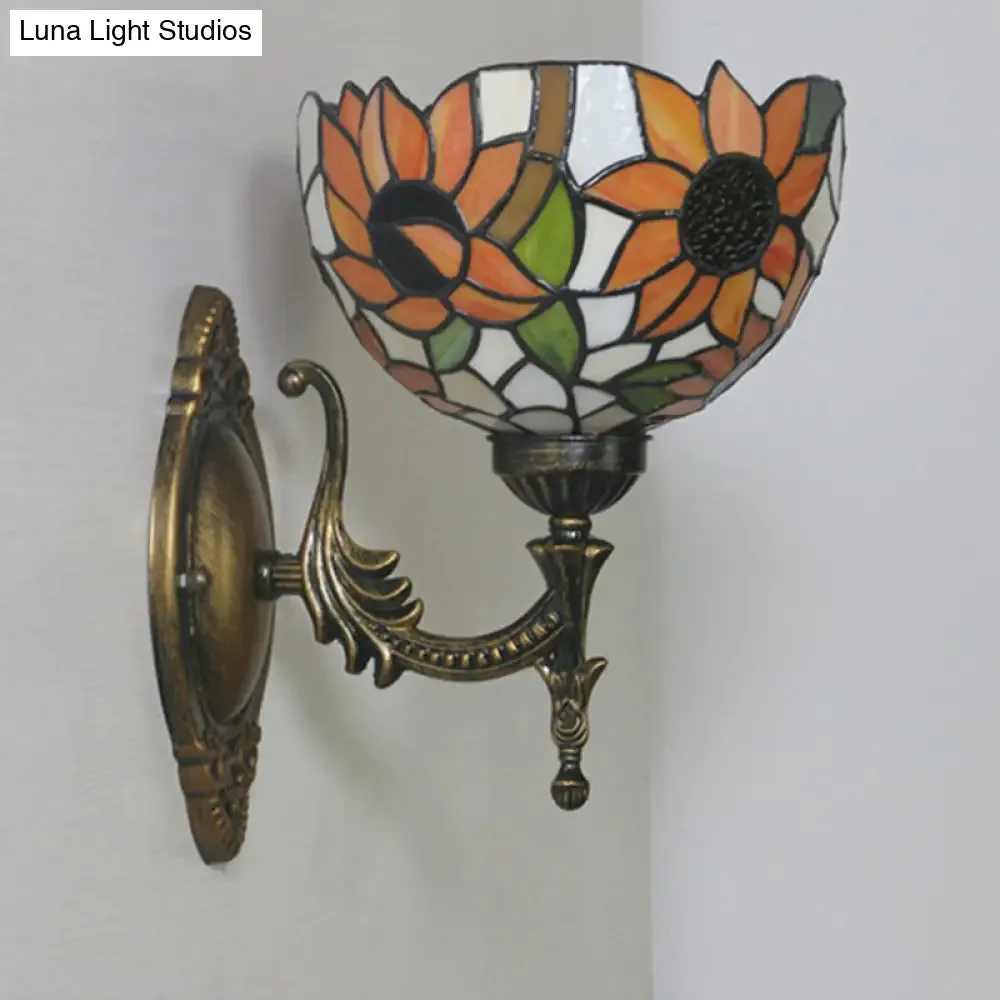 Mediterranean Brass Wall Sconce – Elegant Geometry Cut Glass Shade for Corridor Lighting