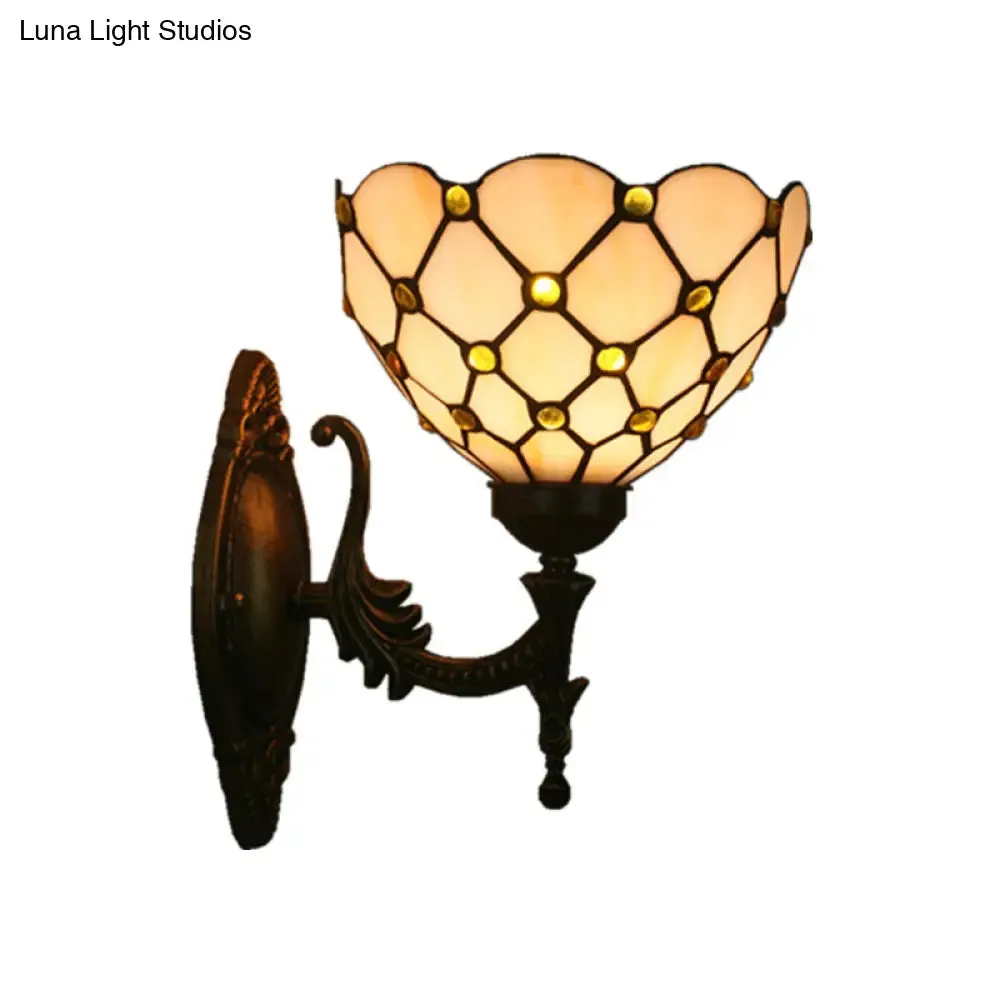 Mediterranean Brass Wall Sconce – Elegant Geometry Cut Glass Shade for Corridor Lighting