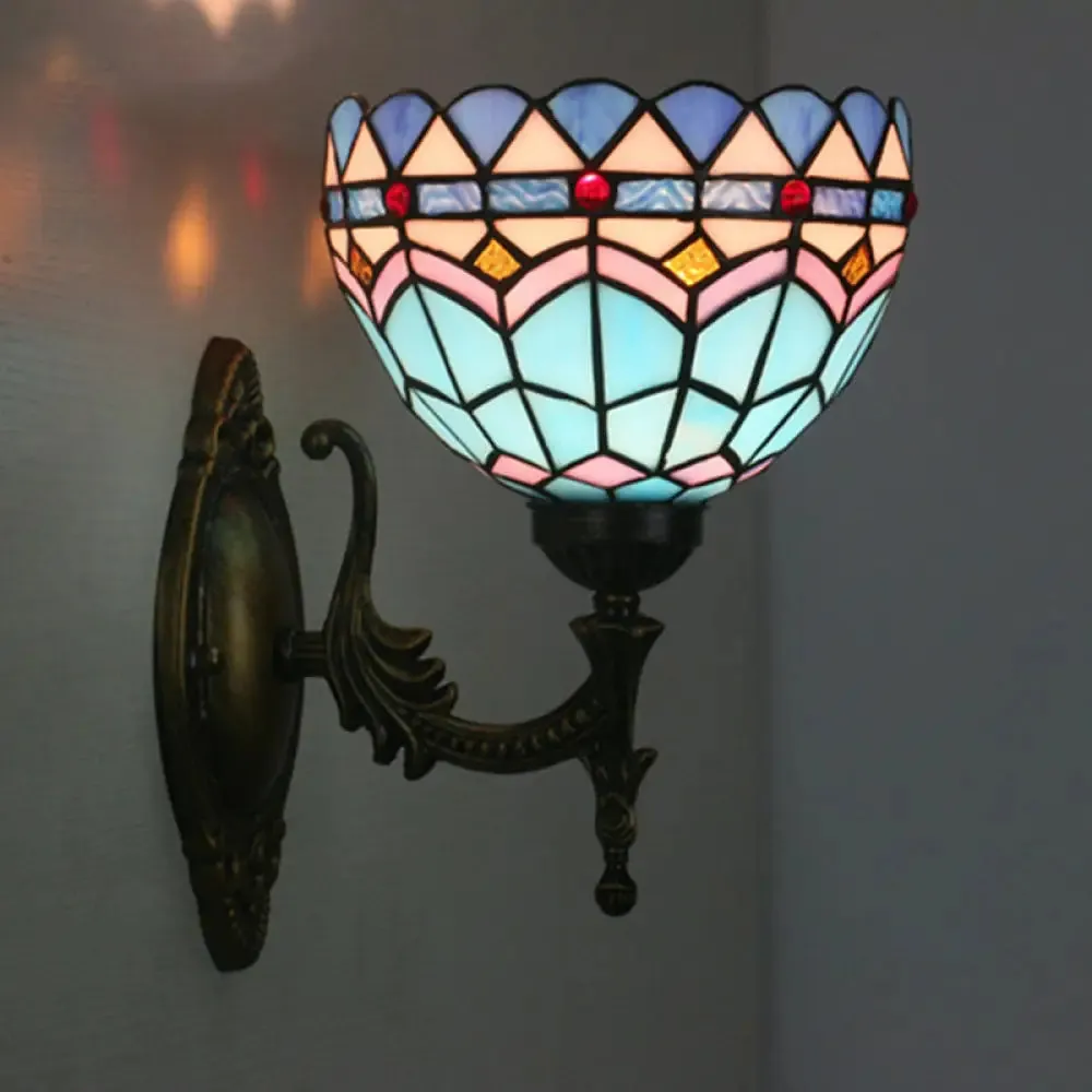 Mediterranean Brass Wall Sconce – Elegant Geometry Cut Glass Shade for Corridor Lighting