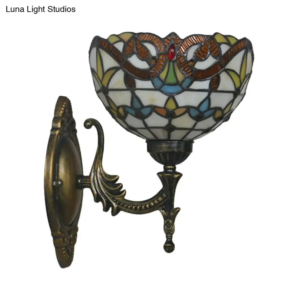 Mediterranean Brass Wall Sconce – Elegant Geometry Cut Glass Shade for Corridor Lighting